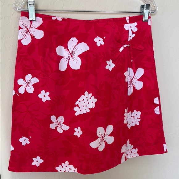 White Stag Women’s Floral VTG Red Hawaiian Hibiscus SKORT Size 10 - Picture 12 of 12